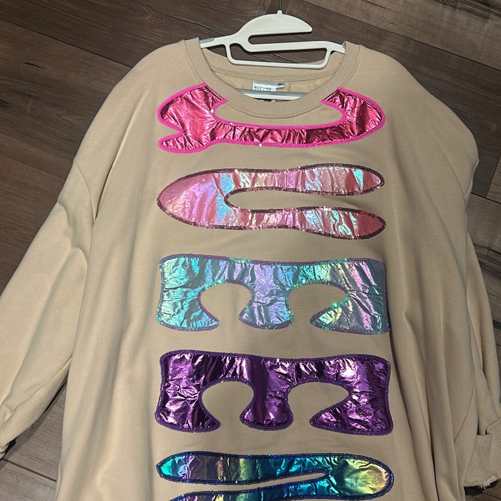 QUEEN OF SPARKLES Multicolor Metallic Sweatshirt